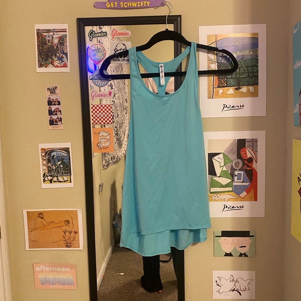 size small fabletics workout tank in blue